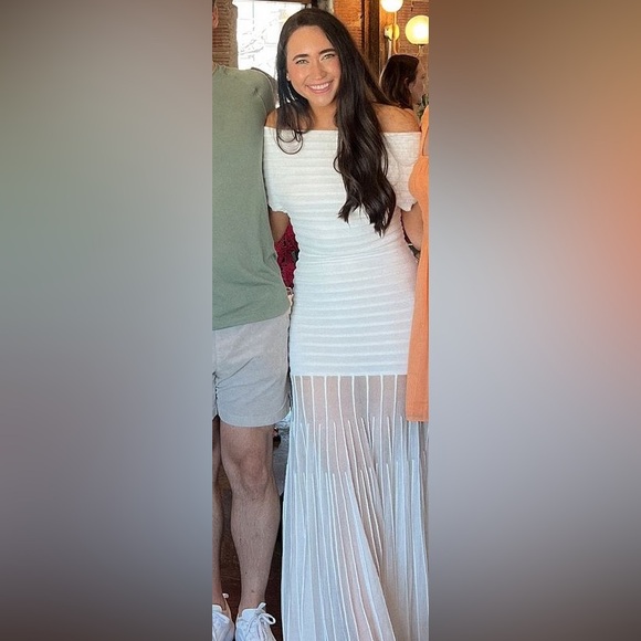 Alexis Marce Bridal Dress in White - Picture 2 of 7